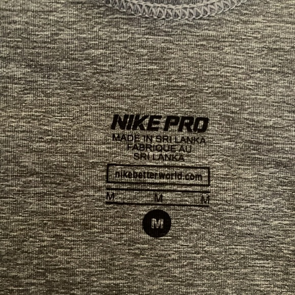 Nike Gray Fitted Sleeveless Tank Top - Picture 7 of 7